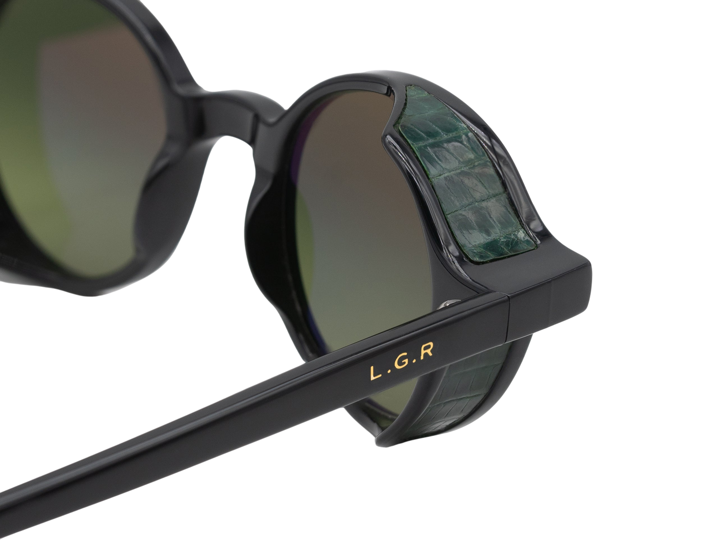 L.G.R. Reunion Explorer Skin Black Green