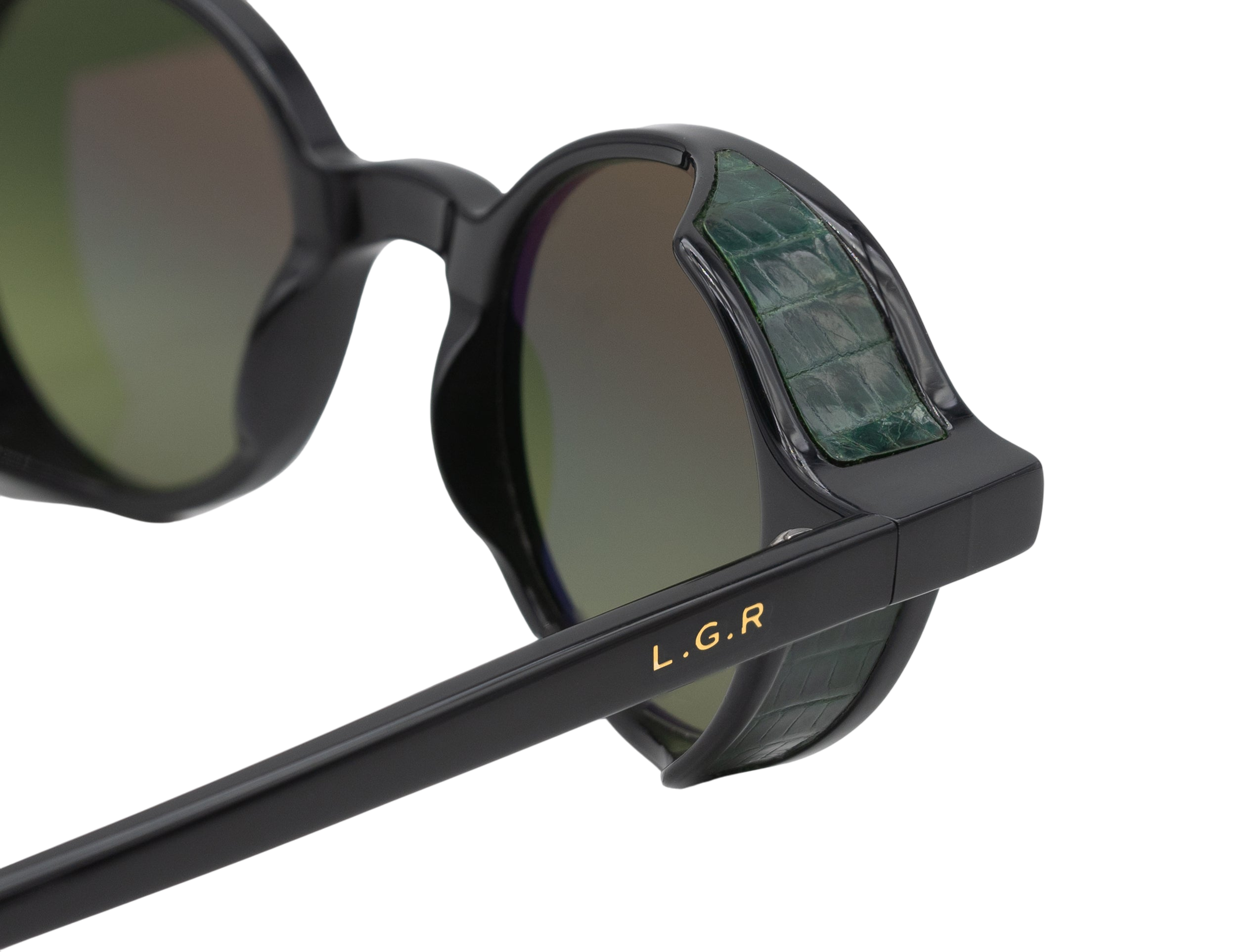 L.G.R. Reunion Explorer Skin Black Green