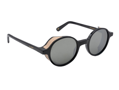 L.G.R. Reunion Explorer Skin Black Taupe